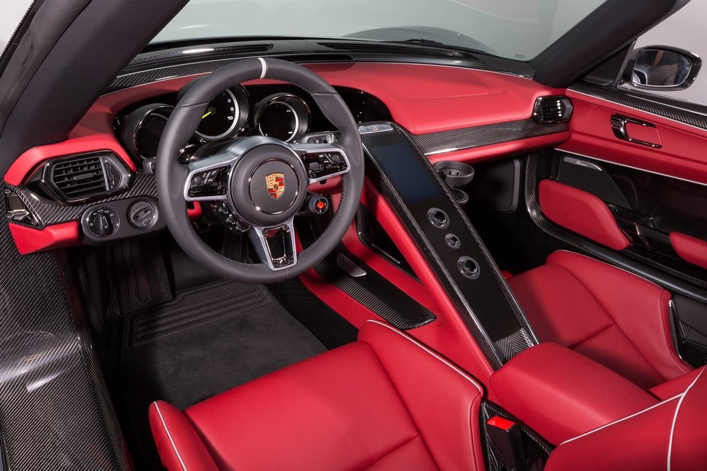 Porsche 918 Spyder Sliver With Red Interior Supercar