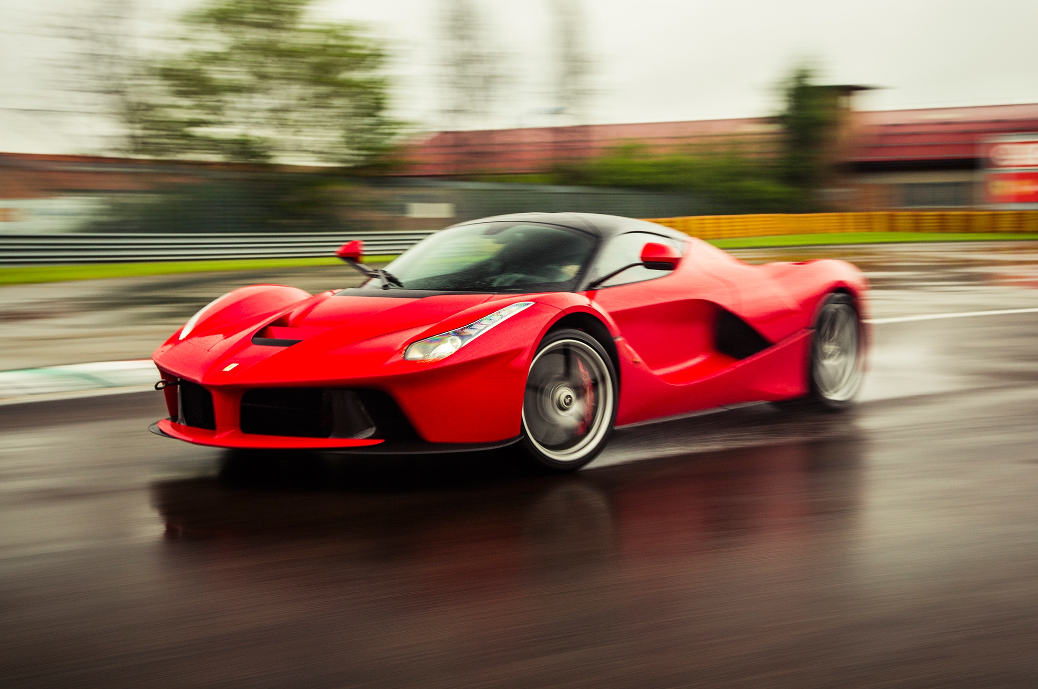 Ferrari LaFerrari Specs and Price - Exotic Car List