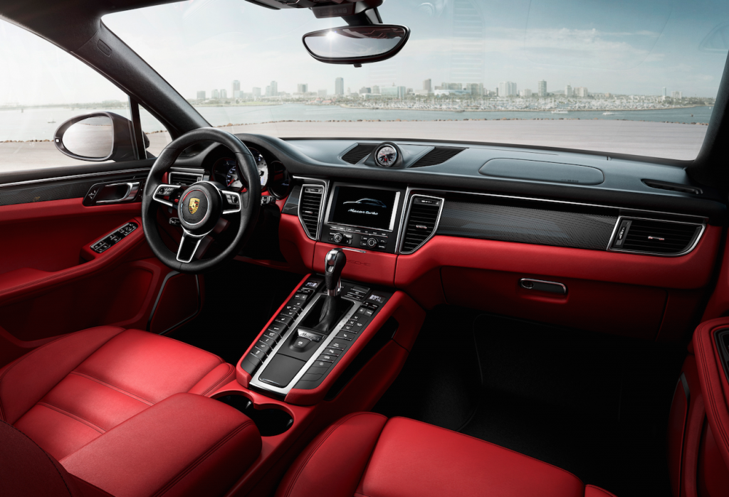 Macan Turbo Interior