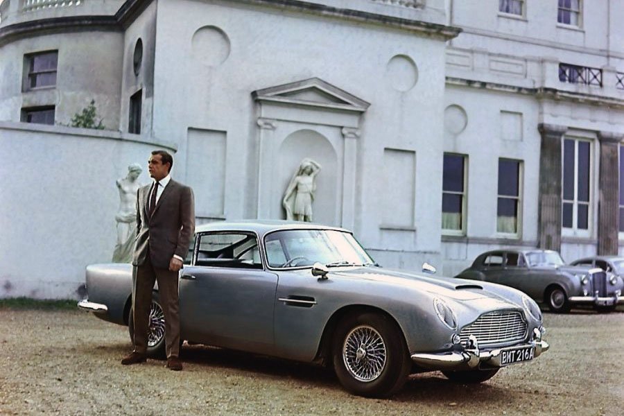 James Bond Aston Martin DB5