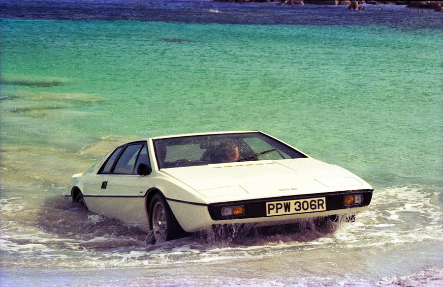 James Bond Lotus Esprit