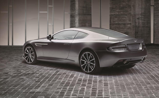 Aston Martin DB9 GT Bond Edition