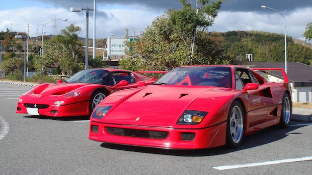 Ferrari F40 vs F50