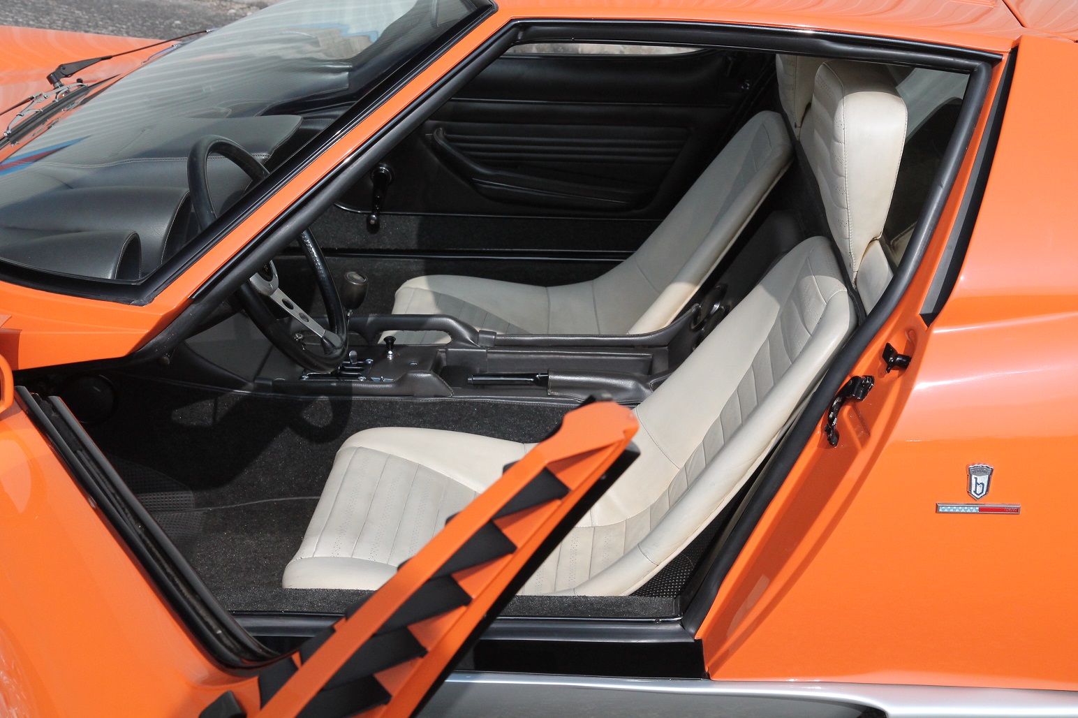 Lamborghini Miura Interior