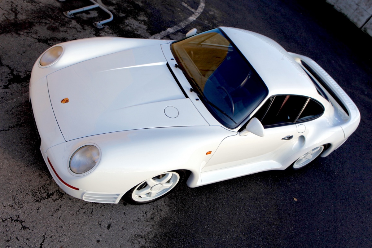 1985 Porsche 959 Prototype Car