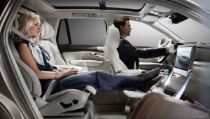 2016 Luxury Car Features