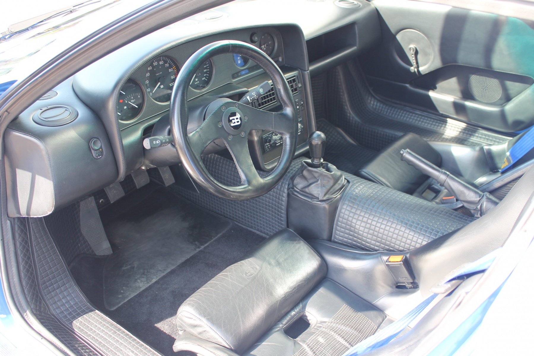 1994 Bugatti EB110 Interior