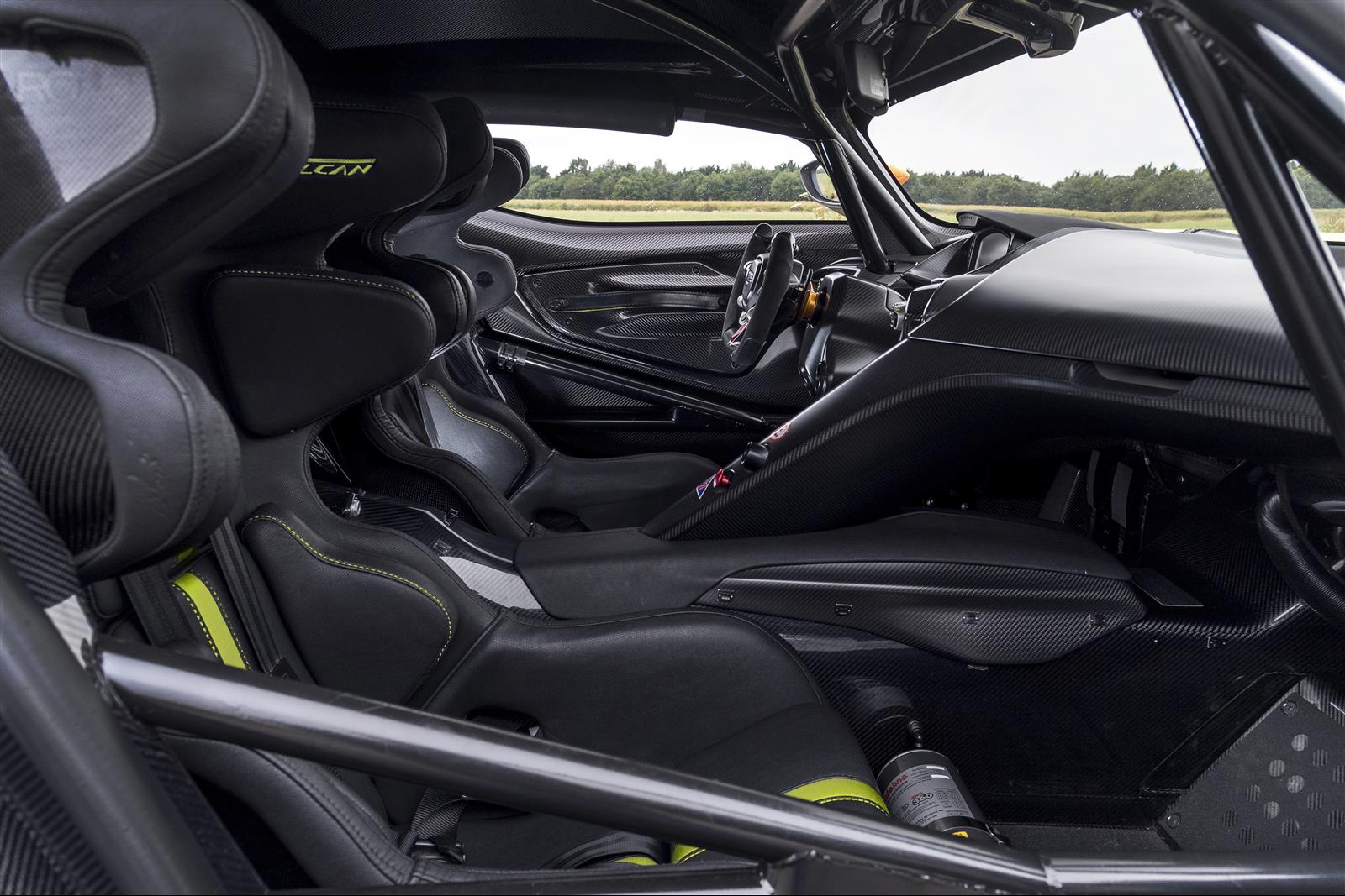 Aston Martin Vulcan AMR Pro Interior