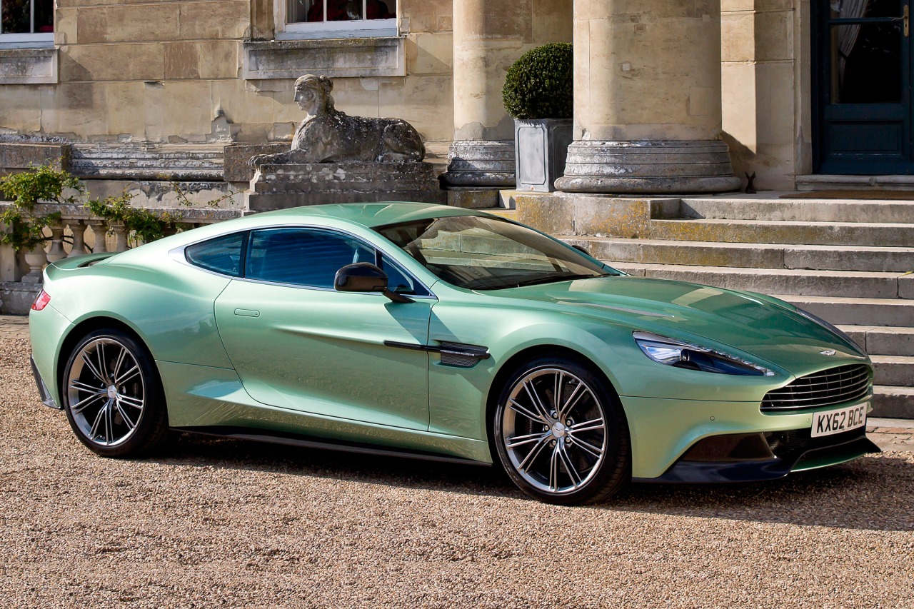 Aston Martin Vanquish