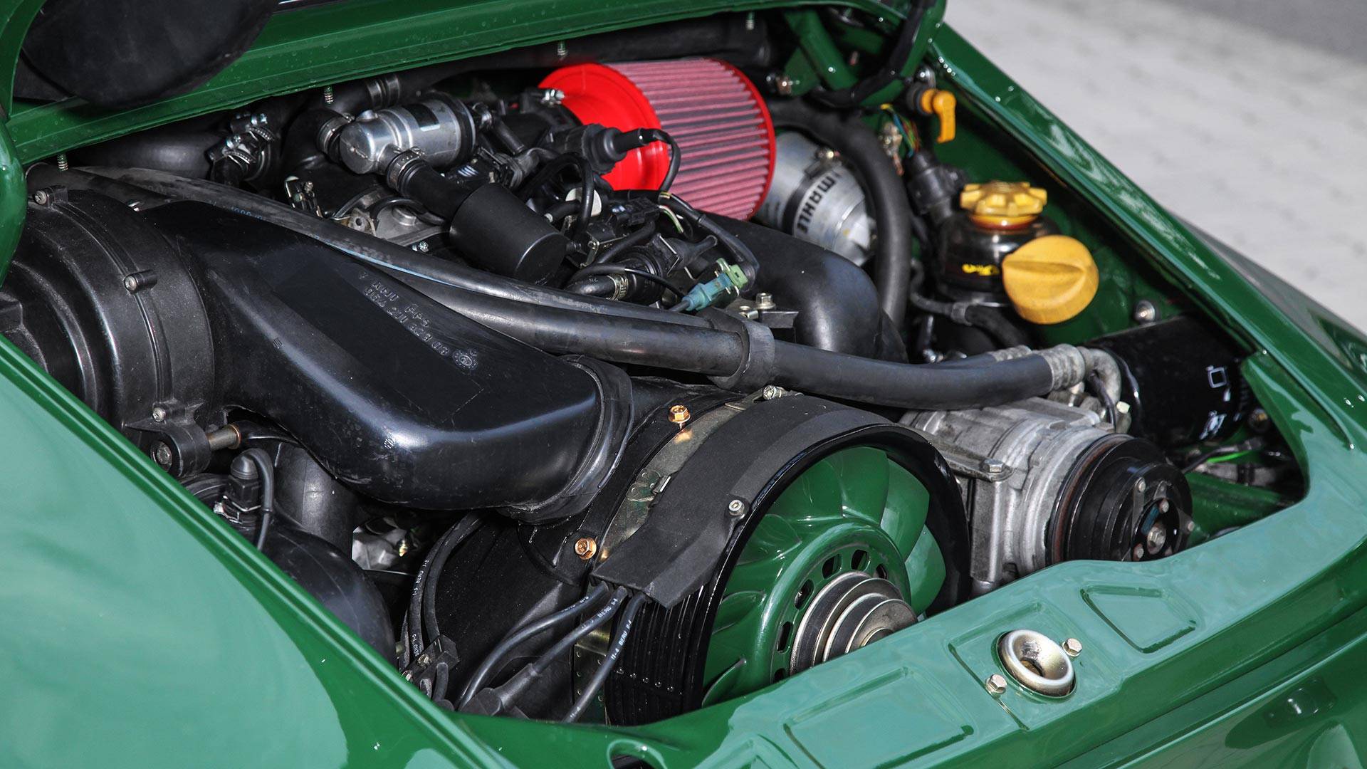 DP Motorsport Porsche 964 Engine