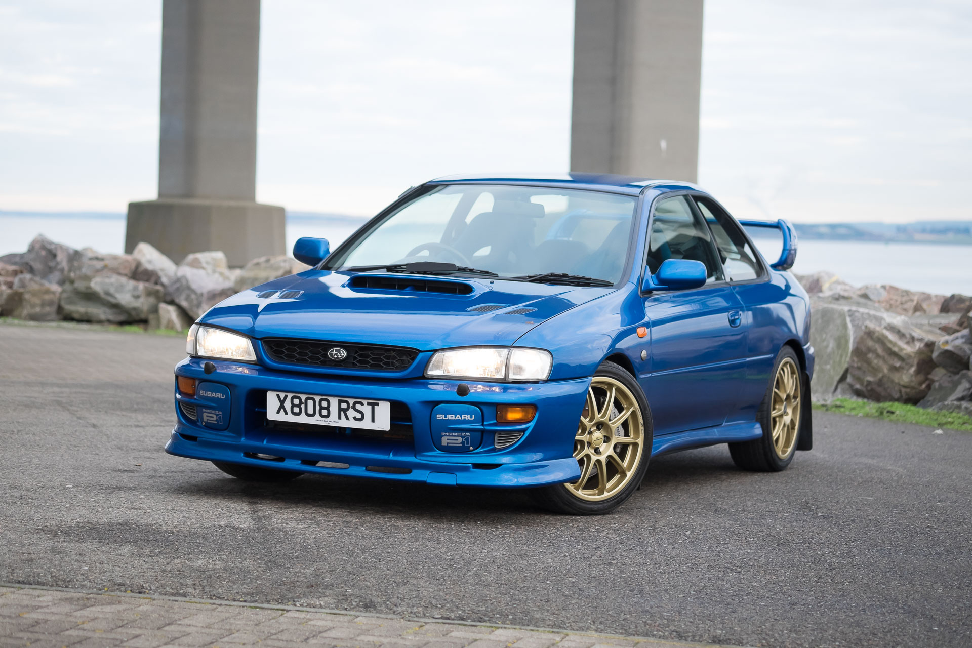 Subaru Impreza 22B