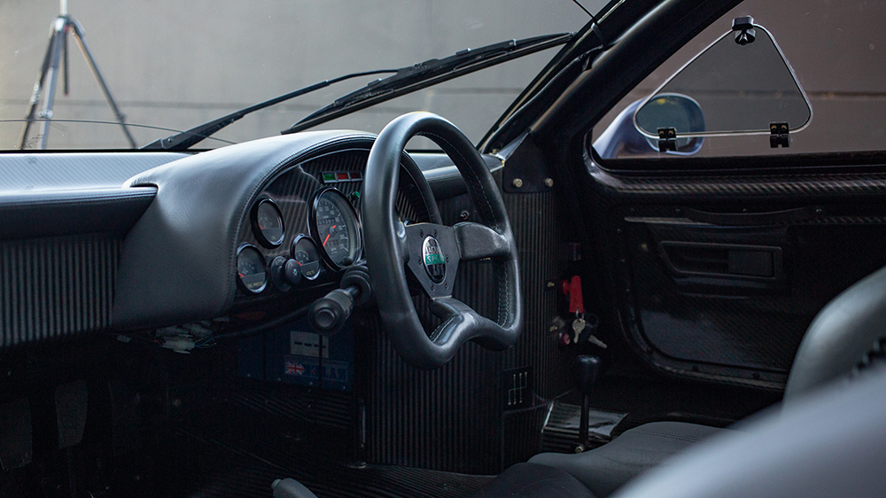 Jaguar XJR-15 Interior