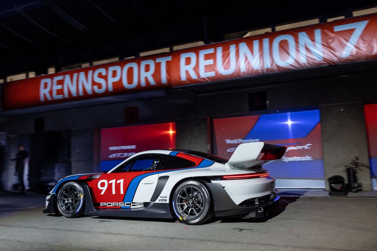 New Porsche 911 GT3 R Rennsport