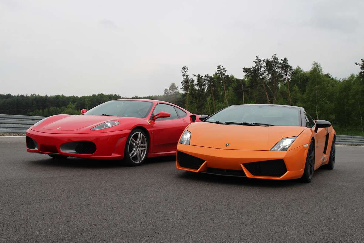 Lamborghini Gallardo vs Ferrari F430