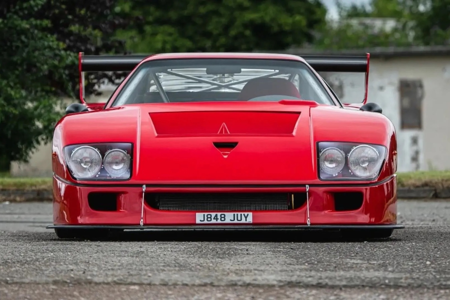 V12 Ferrari F40