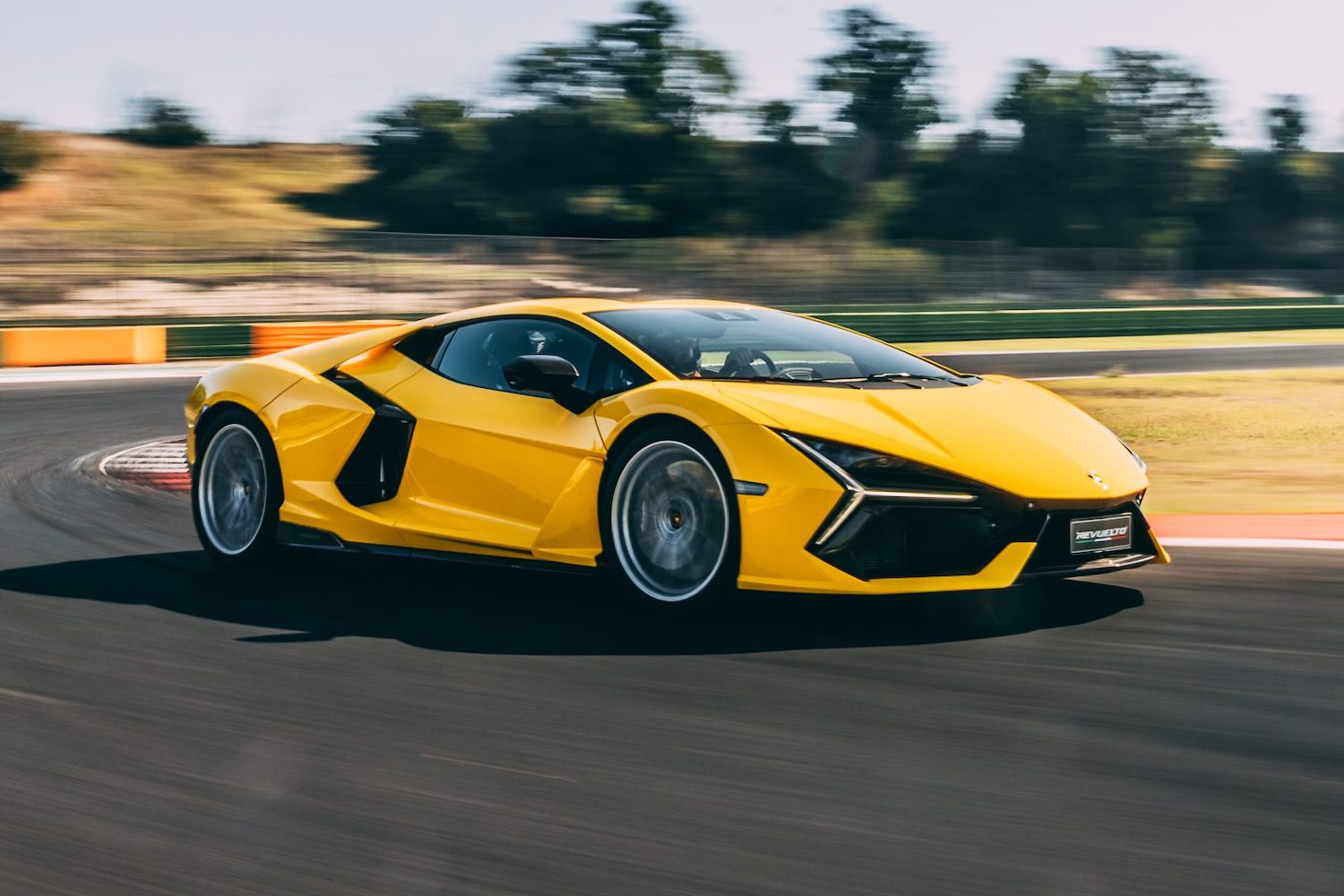 Lamborghini Revuelto
