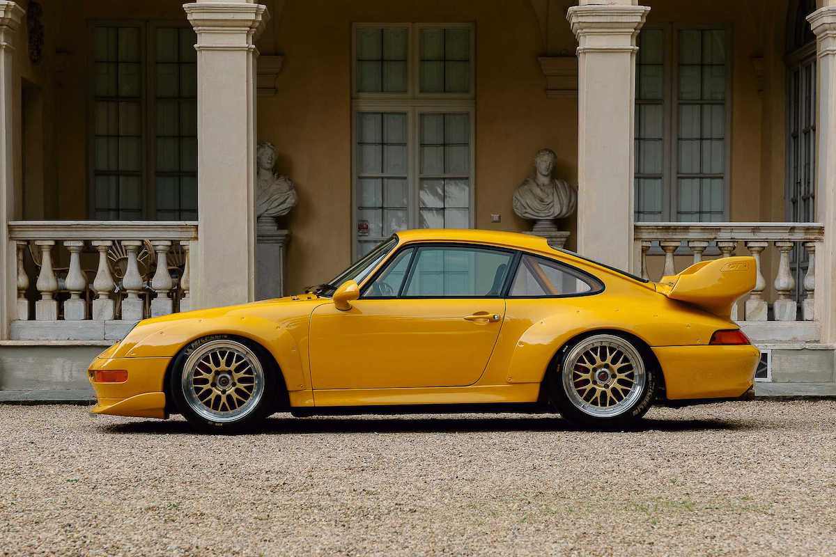 1995 Porsche 911 GT2 (993)
